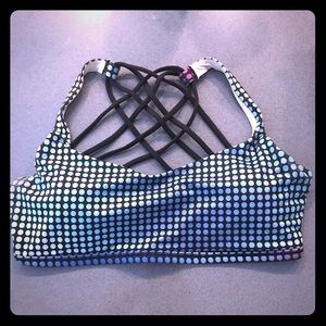 Lululemon Size 8 Free To Be Wild